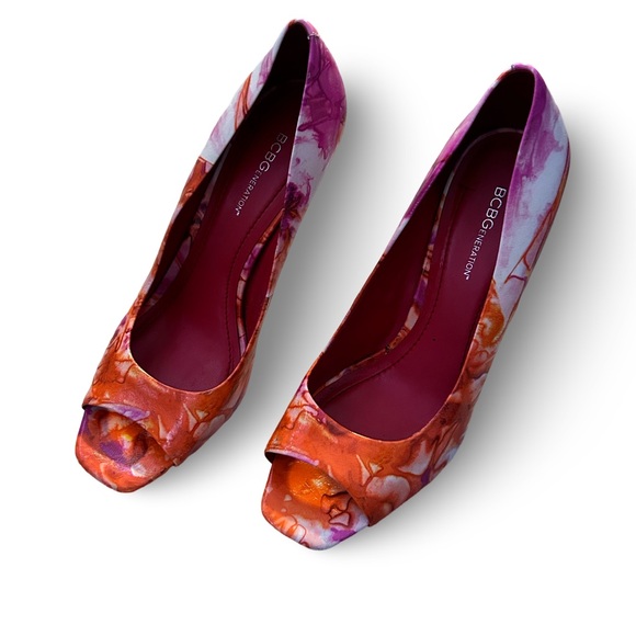 BCBG | Open Toe Heels - Picture 2 of 14